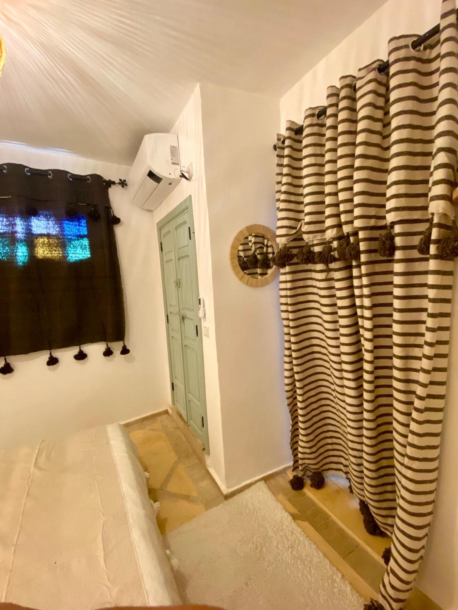 Riad La Perle De Bacha Marrakesh Bagian luar foto